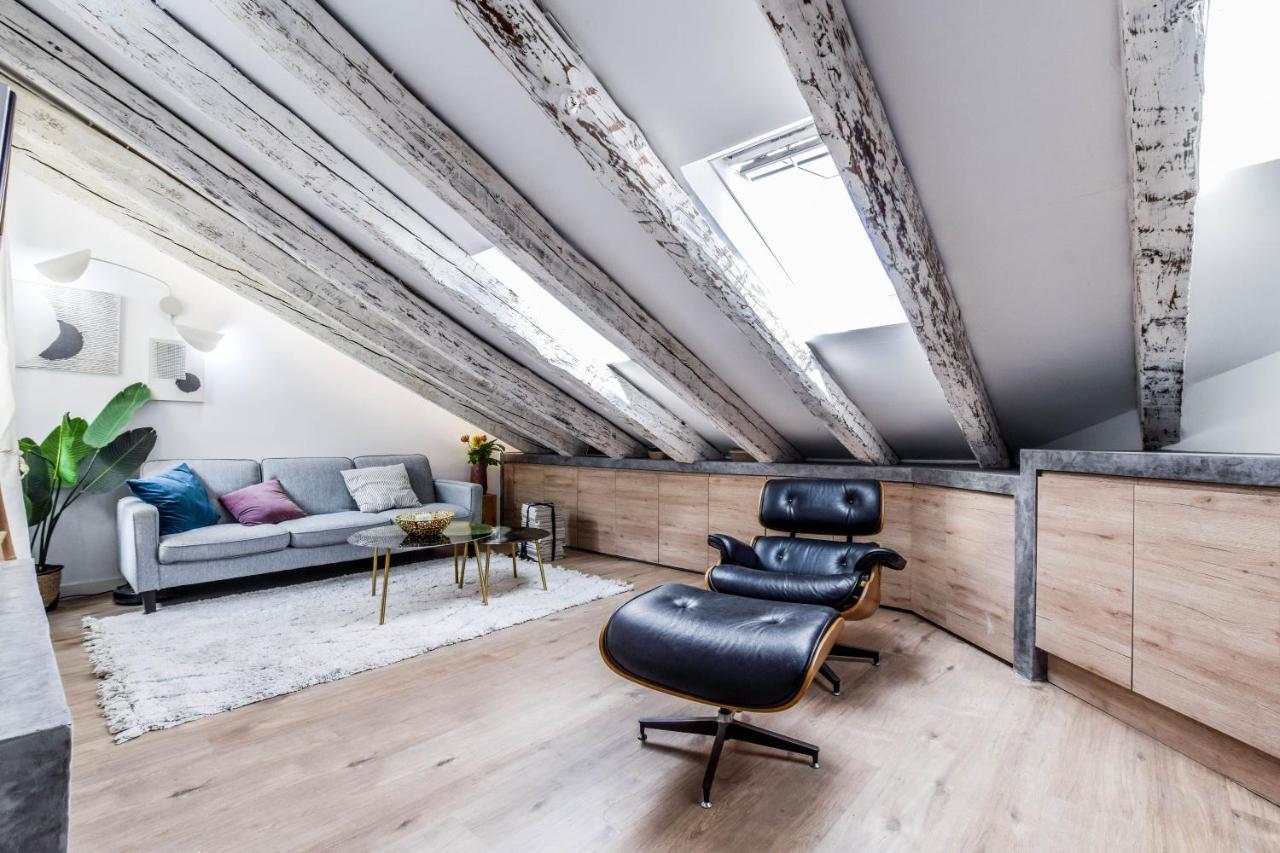 Apartment Atico De Diseno En Plaza Mayor Madrid