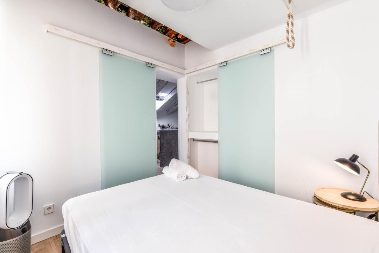 Apartment Atico De Diseno En Plaza Mayor Madrid